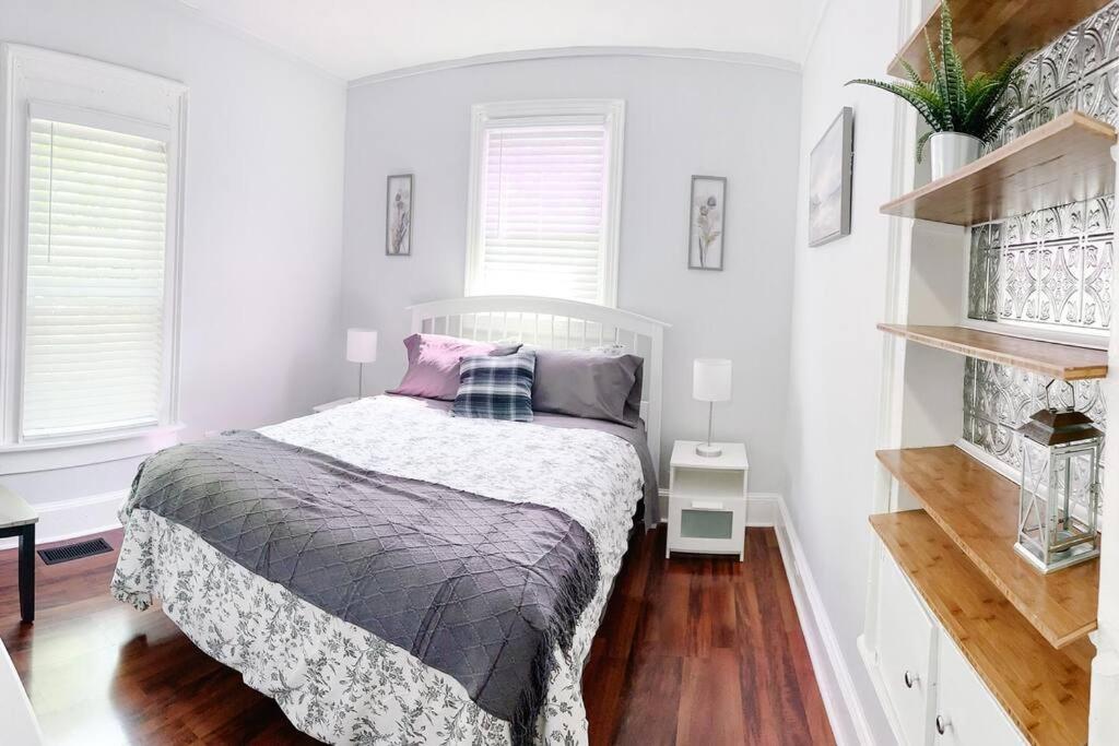 Historic Peaceful Apartment 뉴헤이번 외부 사진